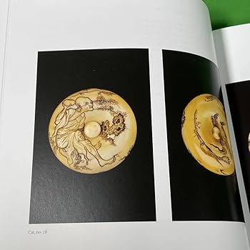饅頭根付 作品集「MANJU」オールカラー ハードカバー 319頁 Amazon.co.jp: 洋書 専門書 饅頭根付 作品集「MANJU